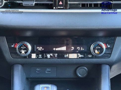 Used 2023 Mitsubishi Outlander SE image 22