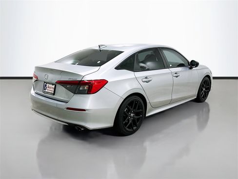 Used 2022 Honda Civic Sport image 7