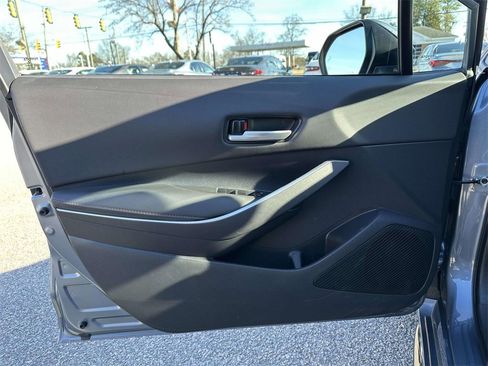 Certified 2024 Toyota Corolla SE image 17