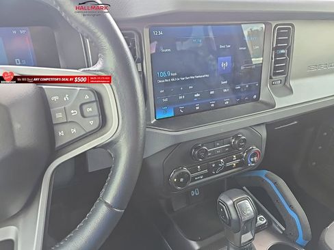 Used 2024 Ford Bronco Black Diamond AWD/4WD image 14