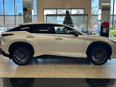 New 2026 Lexus RZ 450e AWD image 3