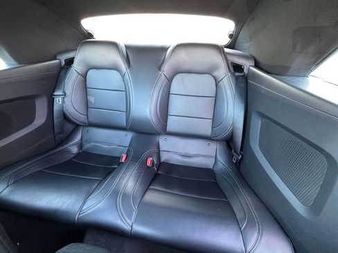 Used 2025 Ford Mustang GT Premium image 37