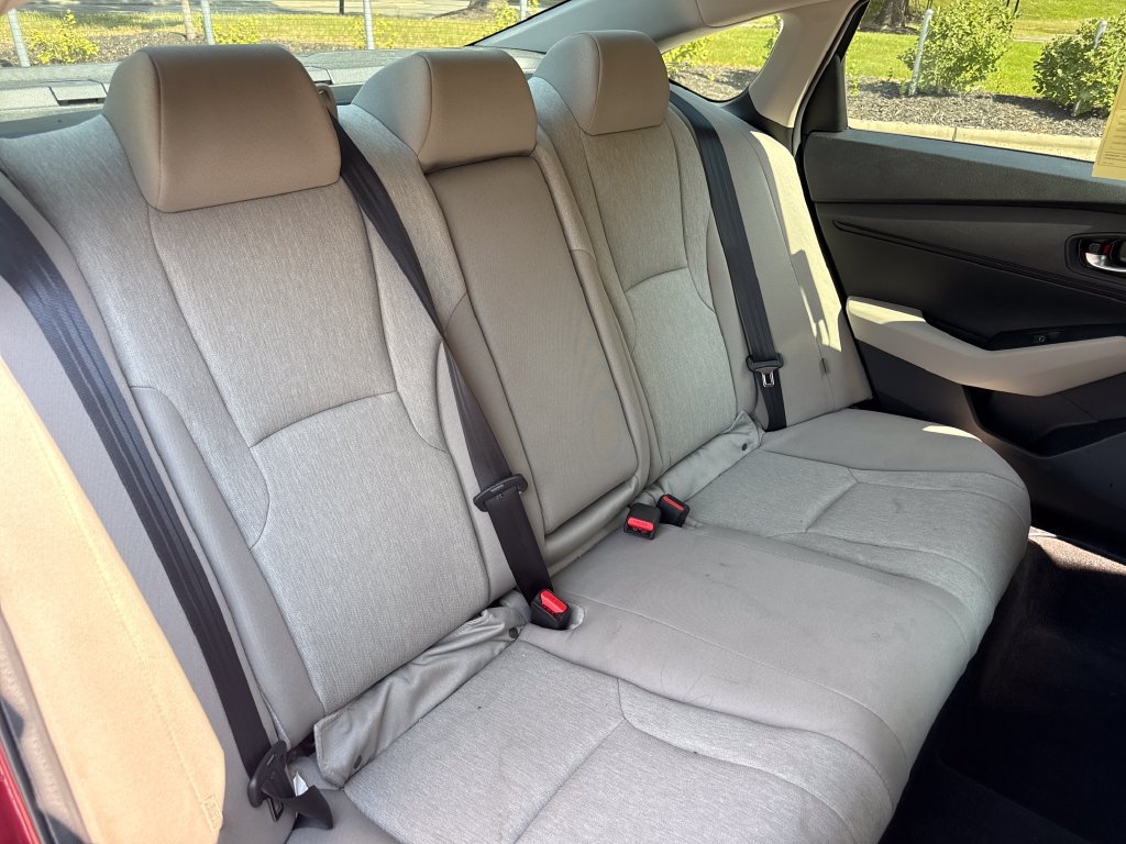 Used 2024 Honda Accord EX image 32