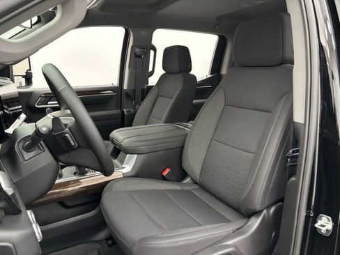 New 2026 GMC Sierra 1500 Elevation w/ LPO, Elevation Black Package image 16