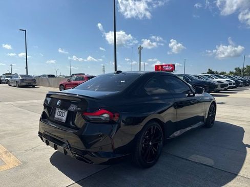 Used 2024 BMW M240i Coupe w/ Premium Package RWD image 3