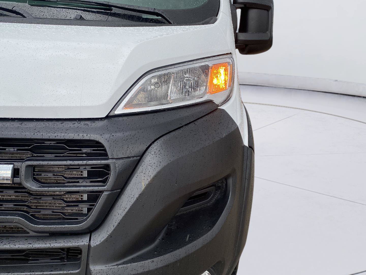 Used 2025 RAM ProMaster 2500 w/ Convenience Group FWD image 21