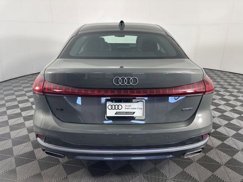 Used 2025 Audi A5 2.0T Premium w/ Convenience Package image 5