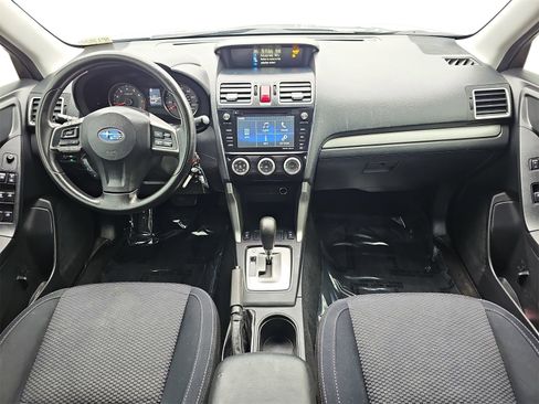 Used 2016 Subaru Forester 2.5i Premium image 9
