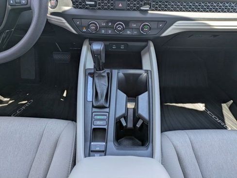 Certified 2023 Honda Accord EX image 18