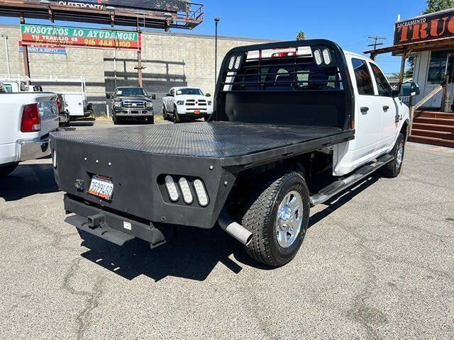Used 2018 RAM 3500 Tradesman w/ Chrome Appearance Group AWD/4WD image 7