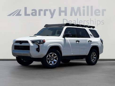 Used 2023 Toyota 4Runner TRD Off-Road Premium w/ Moonroof Package AWD/4WD image 1