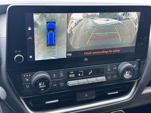 Used 2024 Toyota Grand Highlander Limited image 16