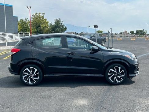 Used 2020 Honda HR-V Sport image 2