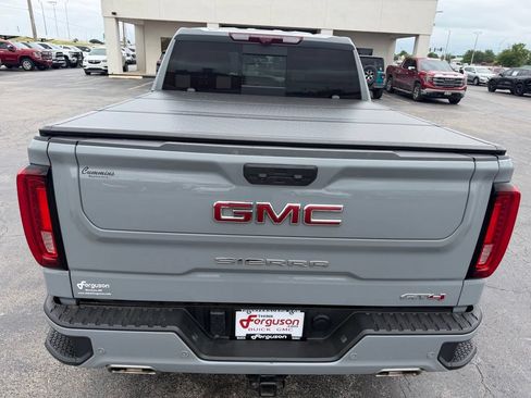 Used 2024 GMC Sierra 1500 AT4 w/ Technology Package AWD/4WD image 7