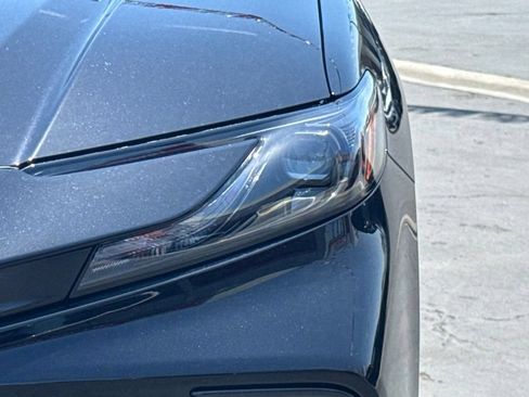 New 2026 Toyota Camry Hybrid FWD image 13