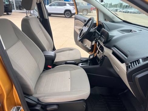 Used 2022 Ford EcoSport S AWD/4WD image 14