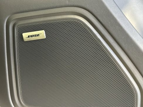 New 2026 Porsche Macan S image 21