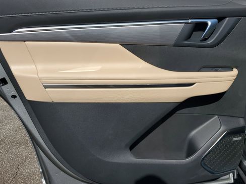 New 2026 Buick Enclave Preferred image 12