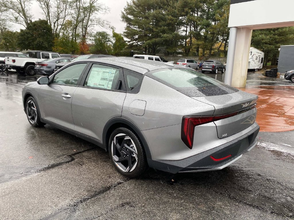 New 2026 Kia K4 EX FWD image 3