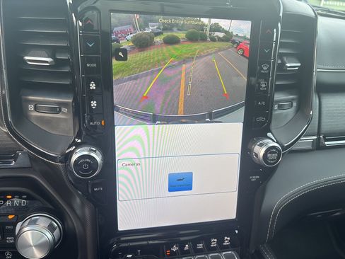 Used 2023 RAM 1500 Limited image 23