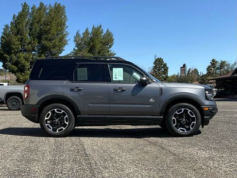 Used 2022 Ford Bronco Sport Outer Banks image 7