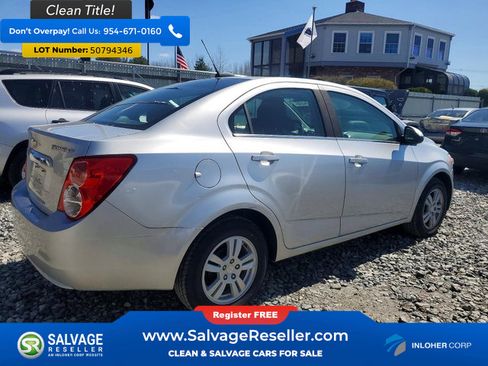 Used 2015 Chevrolet Sonic LT FWD image 4