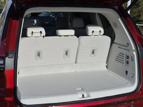New 2026 Buick Enclave Avenir w/ Super Cruise Package FWD image 6