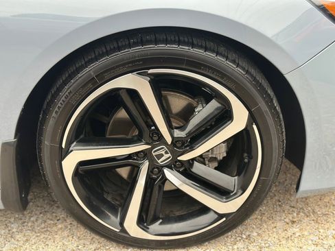 Used 2021 Honda Accord Sport image 19