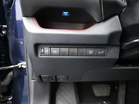 Used 2023 Toyota RAV4 Limited image 12