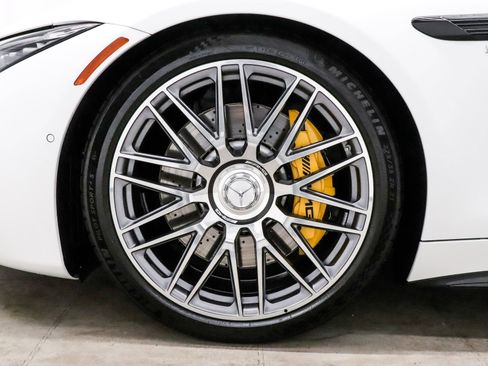 Used 2022 Mercedes-Benz SL 63 AMG 4MATIC image 12