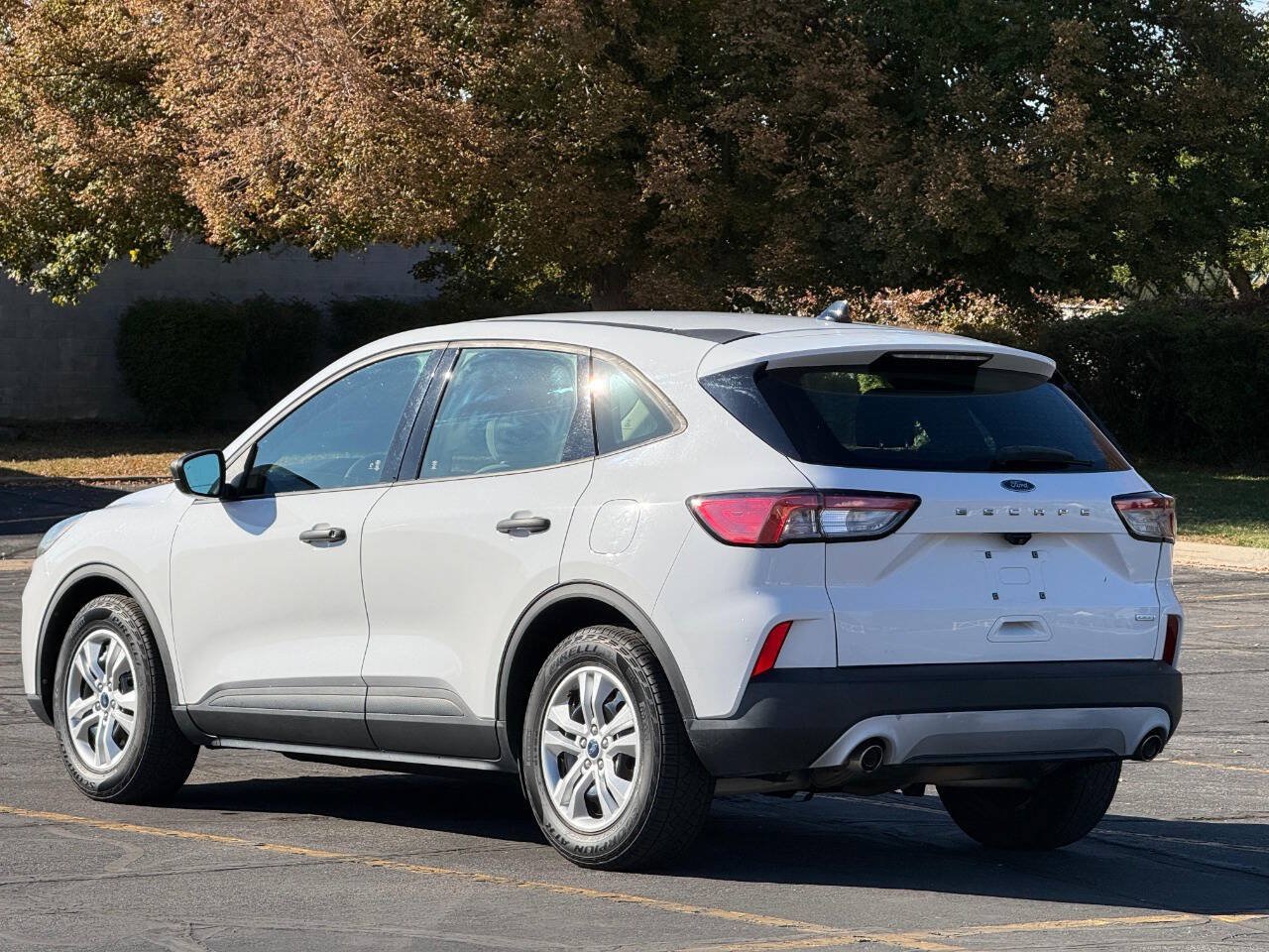 Used 2020 Ford Escape S FWD image 3