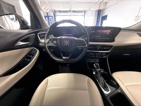 Used 2024 Buick Encore GX Sport Touring AWD/4WD image 17