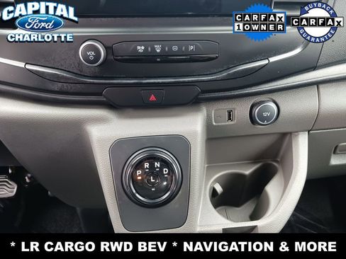 Used 2023 Ford E-Transit Base image 24