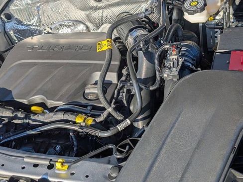 New 2026 Chevrolet Trax RS w/ Driver Confidence Package image 4