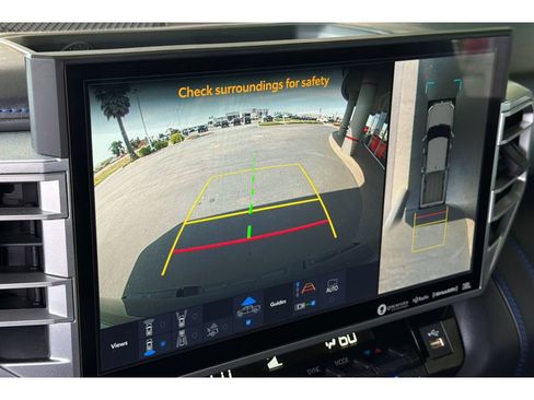 Used 2023 Toyota Tundra Platinum w/ Advanced Package AWD/4WD image 20