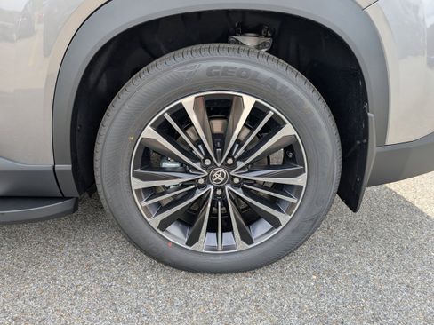 New 2026 Toyota Grand Highlander AWD Hybrid image 31