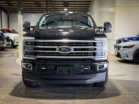 Used 2024 Ford F250 Limited AWD/4WD image 3