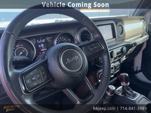 Used 2023 Jeep Wrangler Sport S image 9