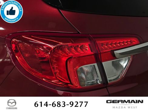 Used 2017 Buick Envision Essence FWD image 17