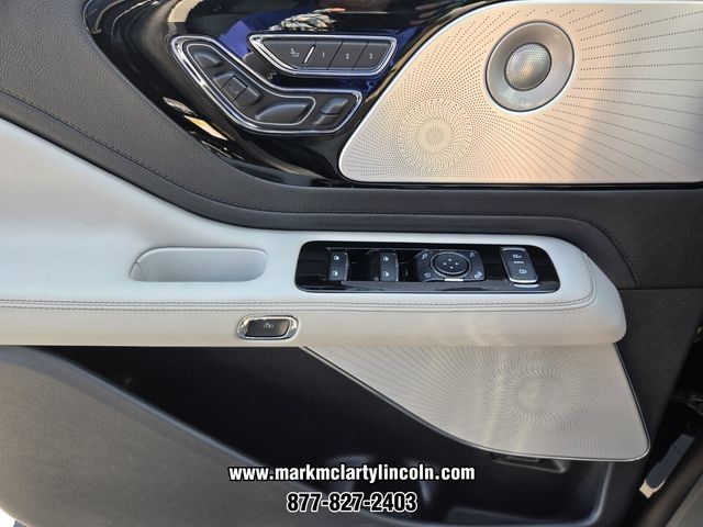 New 2026 Lincoln Aviator Reserve w/ Luxury Package AWD/4WD image 21