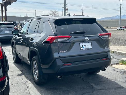 Used 2025 Toyota RAV4 XLE image 7