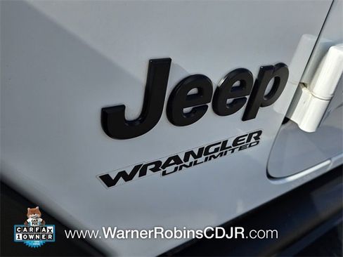 Used 2022 Jeep Wrangler Unlimited Sport image 18