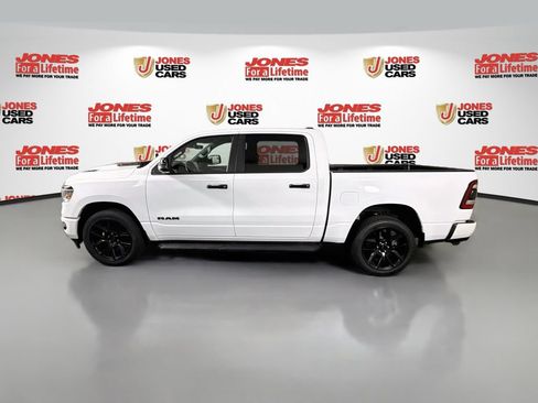 Used 2023 RAM 1500 Laramie AWD/4WD image 16