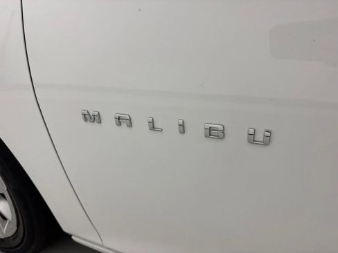 Used 2024 Chevrolet Malibu LT FWD image 10