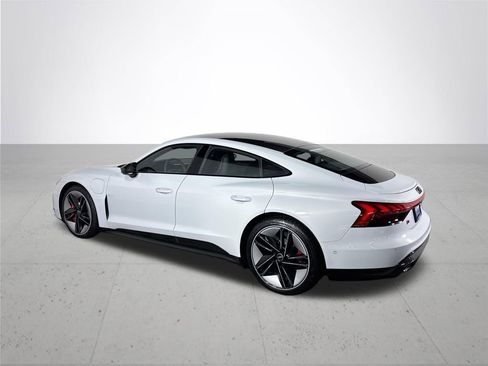 Used 2022 Audi RS e-tron GT AWD/4WD image 8