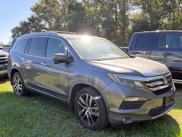 Used 2016 Honda Pilot Touring image 4