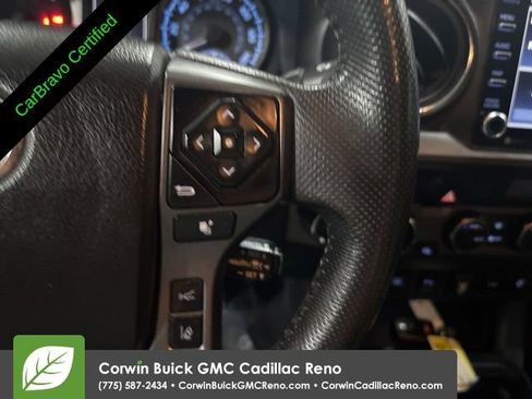 Used 2021 Toyota Tacoma TRD Off-Road w/ Technology Package AWD/4WD image 18
