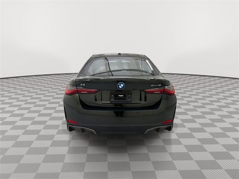 Used 2023 BMW i4 eDrive40 w/ Premium Package image 9