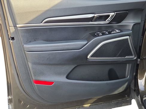 Certified 2023 Kia Telluride S image 15