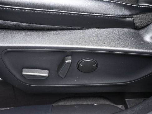 Used 2024 Ford Escape SE FWD image 19
